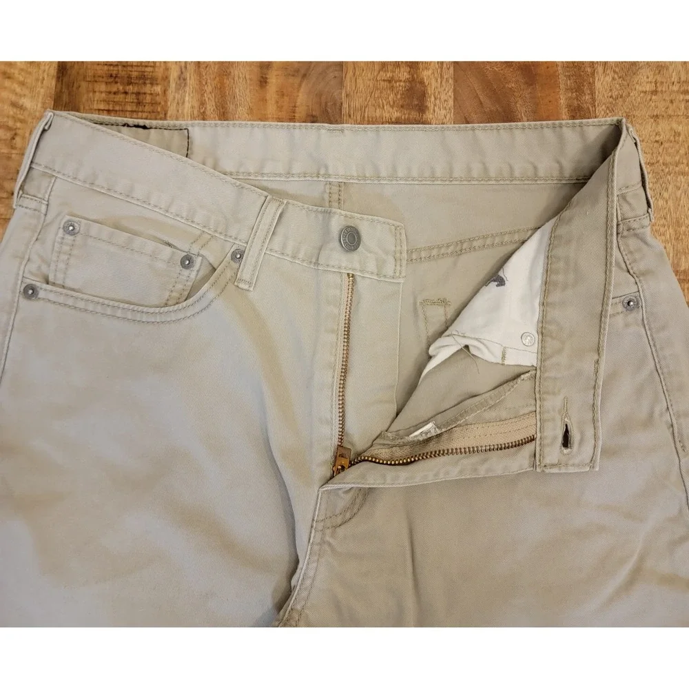 Levi's 514 Straight Fit Beige‎ Khaki Pants Men's Waist 32